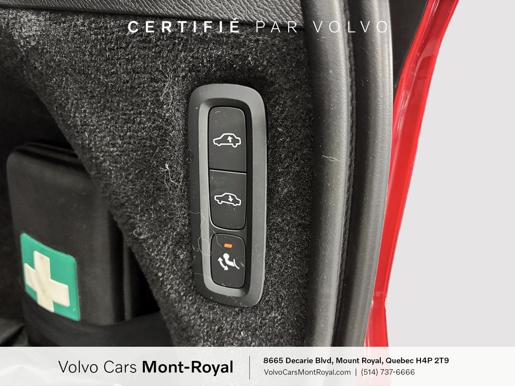 2024 Volvo XC90 Ultimate Bright Theme in Laval, Quebec - 7 - w1024h768px
