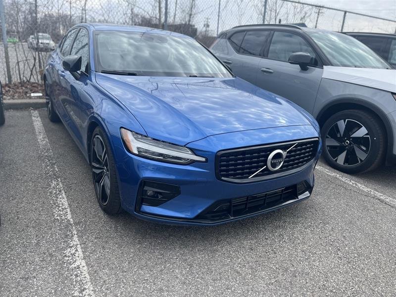 2021  S60 T6 AWD R-Design in Laval, Quebec - 1 - w1024h768px