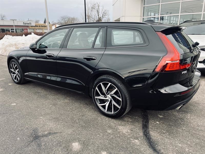 2020  V60 T6 AWD Momentum in Laval, Quebec - 4 - w1024h768px
