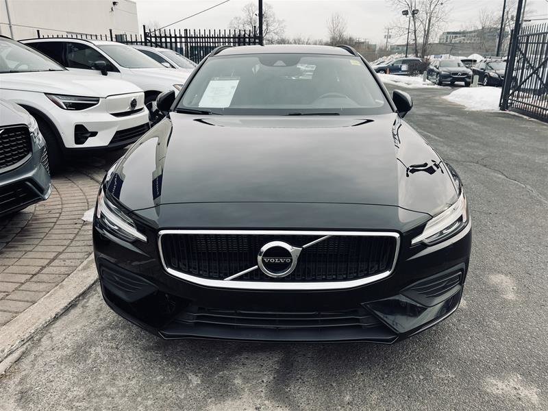 2020  V60 T6 AWD Momentum in Laval, Quebec - 7 - w1024h768px