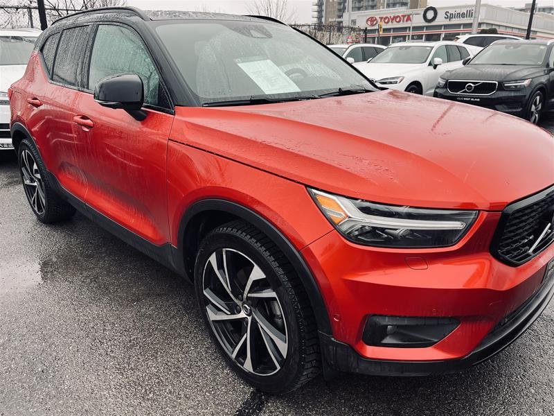 2020  XC40 T5 AWD R-Design in Laval, Quebec - 1 - w1024h768px