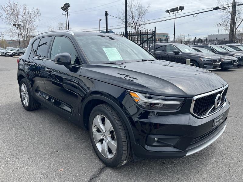 2020  XC40 T4 AWD Momentum in Laval, Quebec - 12 - w1024h768px
