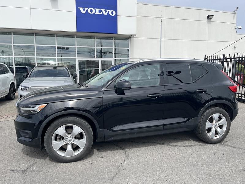 2020  XC40 T4 AWD Momentum in Laval, Quebec - 11 - w1024h768px