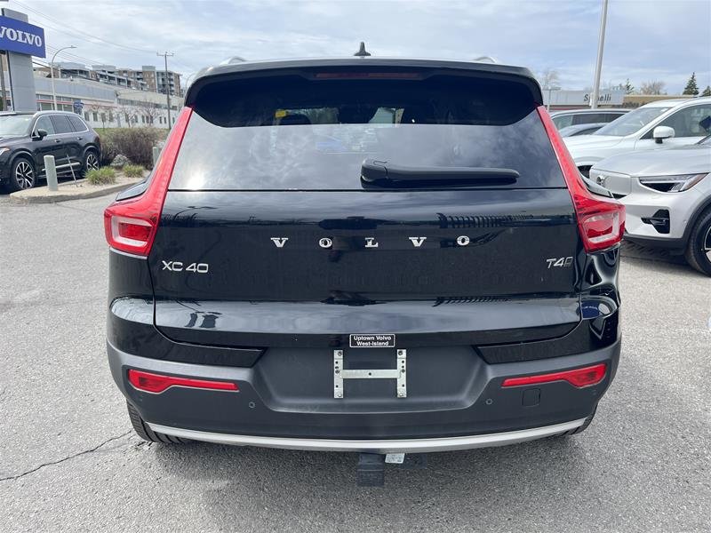 2020  XC40 T4 AWD Momentum in Laval, Quebec - 7 - w1024h768px