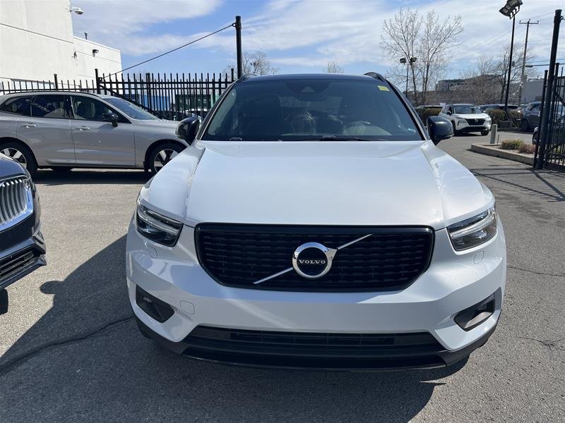 2020  XC40 T5 AWD R-Design in Laval, Quebec - 8 - w1024h768px
