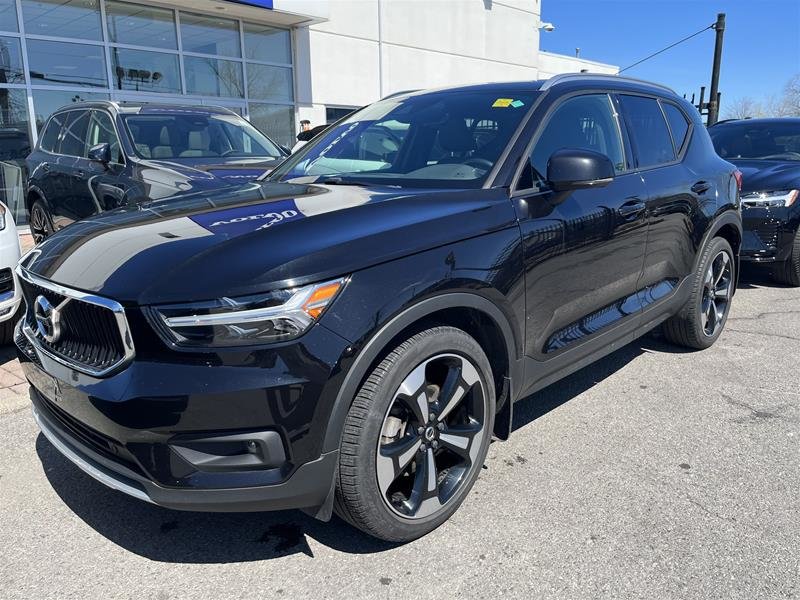 2020  XC40 T5 AWD Momentum in Laval, Quebec - 1 - w1024h768px