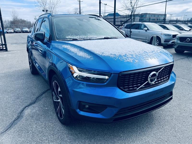 2021  XC40 T5 AWD R-Design in Laval, Quebec - 8 - w1024h768px