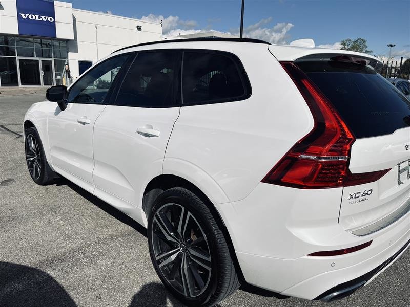 2020  XC60 T6 AWD R-Design in Laval, Quebec - 7 - w1024h768px