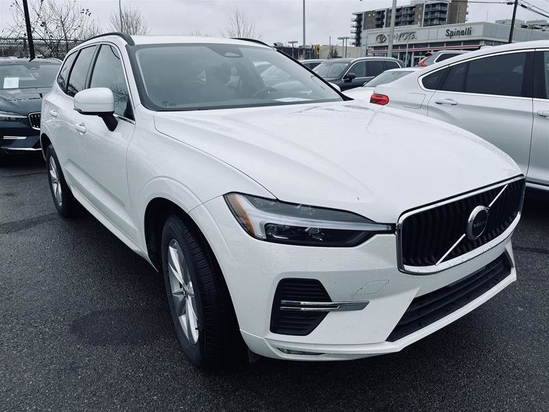 2022  XC60 B5 AWD Momentum in Laval, Quebec - 2 - w1024h768px