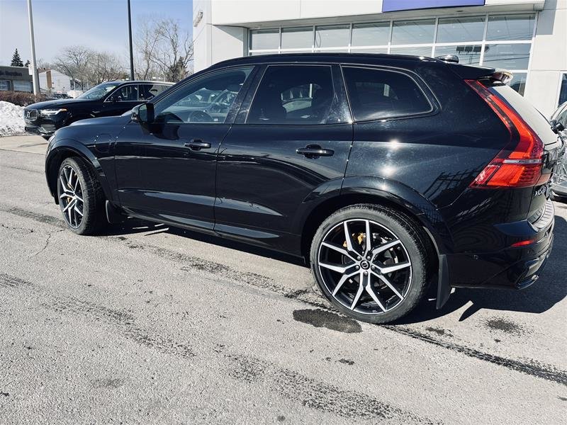 2022  XC60 T8 eAWD Polestar Engineered in Laval, Quebec - 23 - w1024h768px