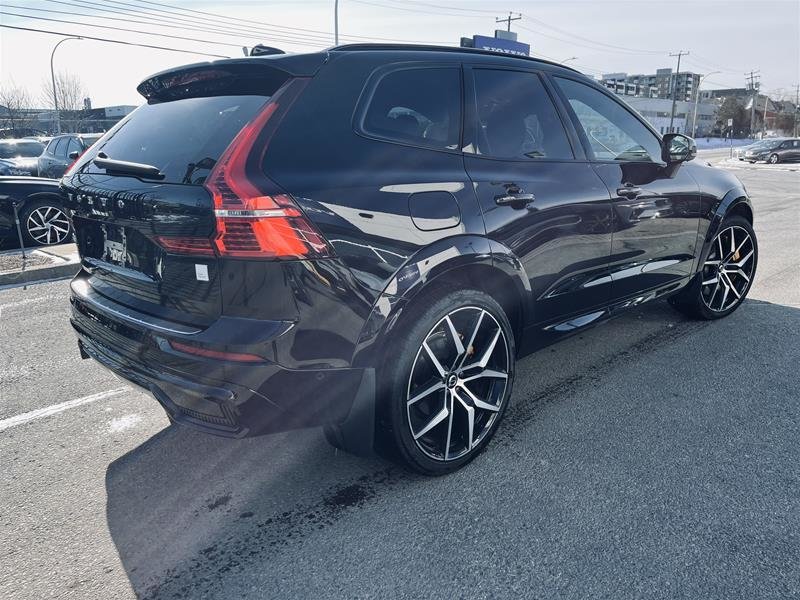 2022  XC60 T8 eAWD Polestar Engineered in Laval, Quebec - 5 - w1024h768px