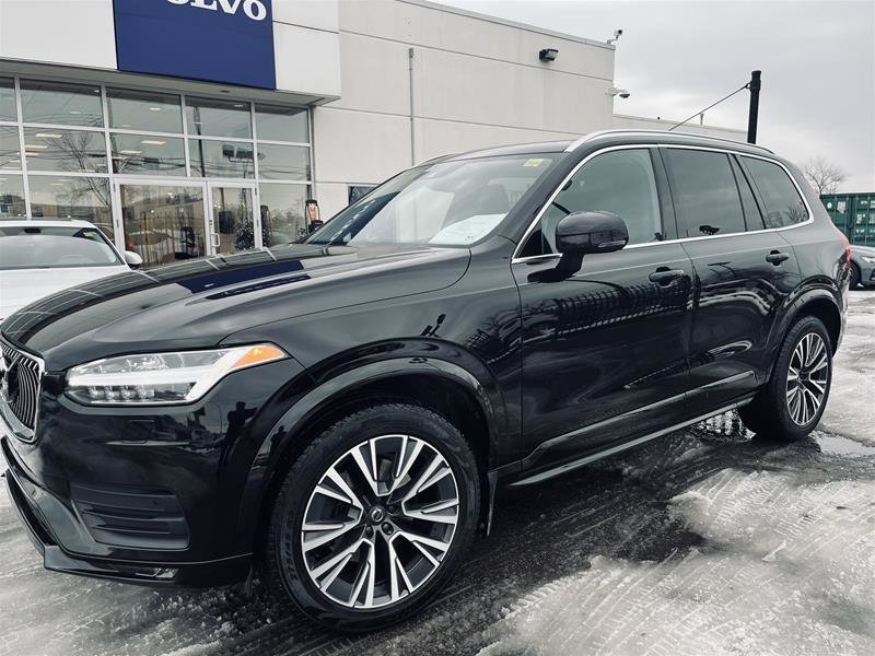 2022  XC90 T6 AWD Momentum (6-Seat) in Laval, Quebec - 2 - w1024h768px