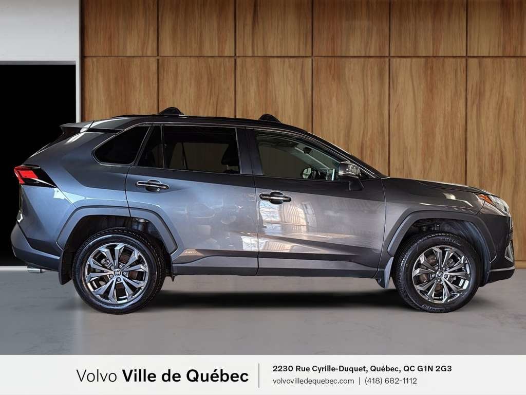 Toyota Rav4 Limited Hybrid 2022-4