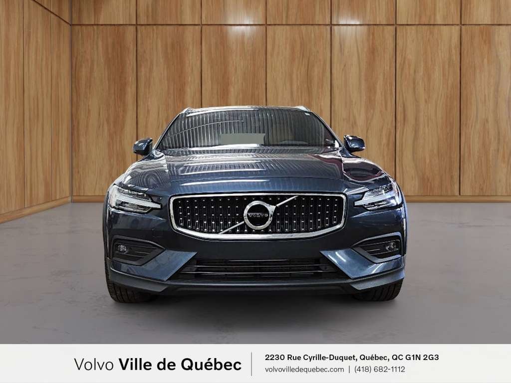 Volvo V60 CC 2022-2