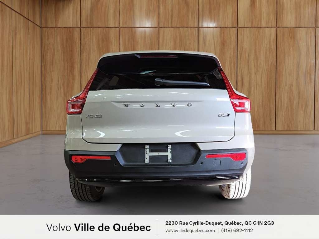 2025 Volvo XC40 B5 - Plus-5