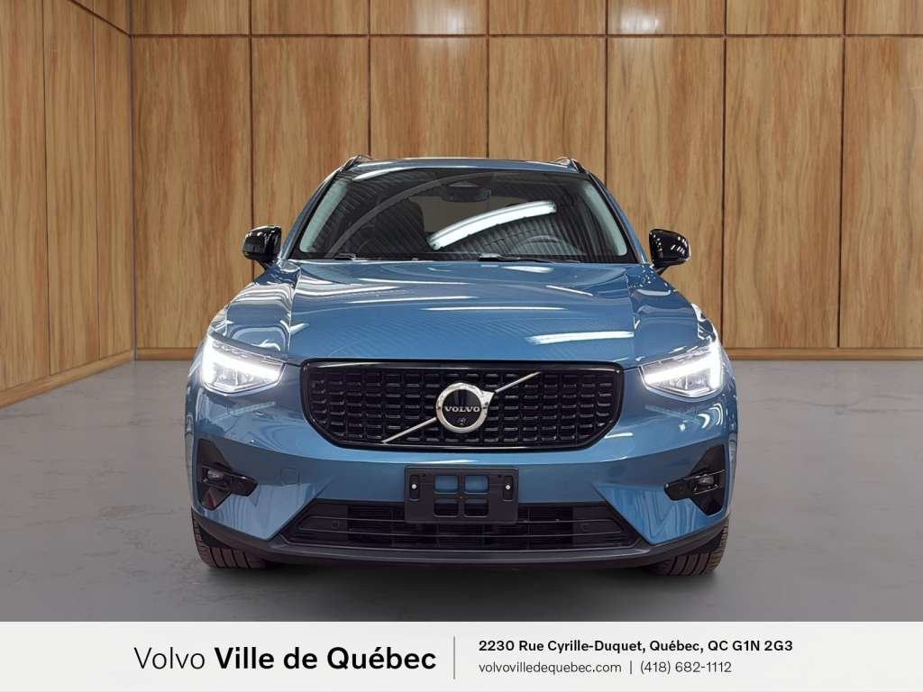 Volvo XC40 B5 - Plus 2025-2