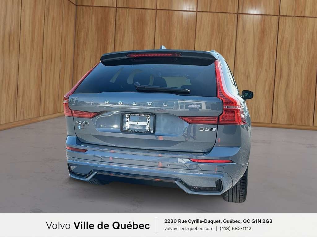 2023 Volvo XC60 Plus Dark B6-4