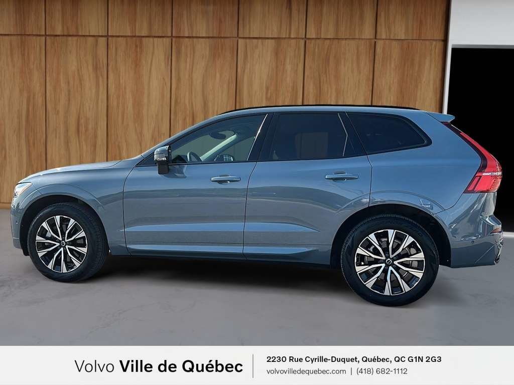 2023 Volvo XC60 Plus Dark B6-5