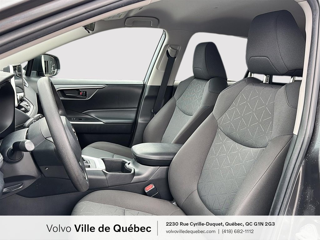 2023 Toyota RAV4 LE-7