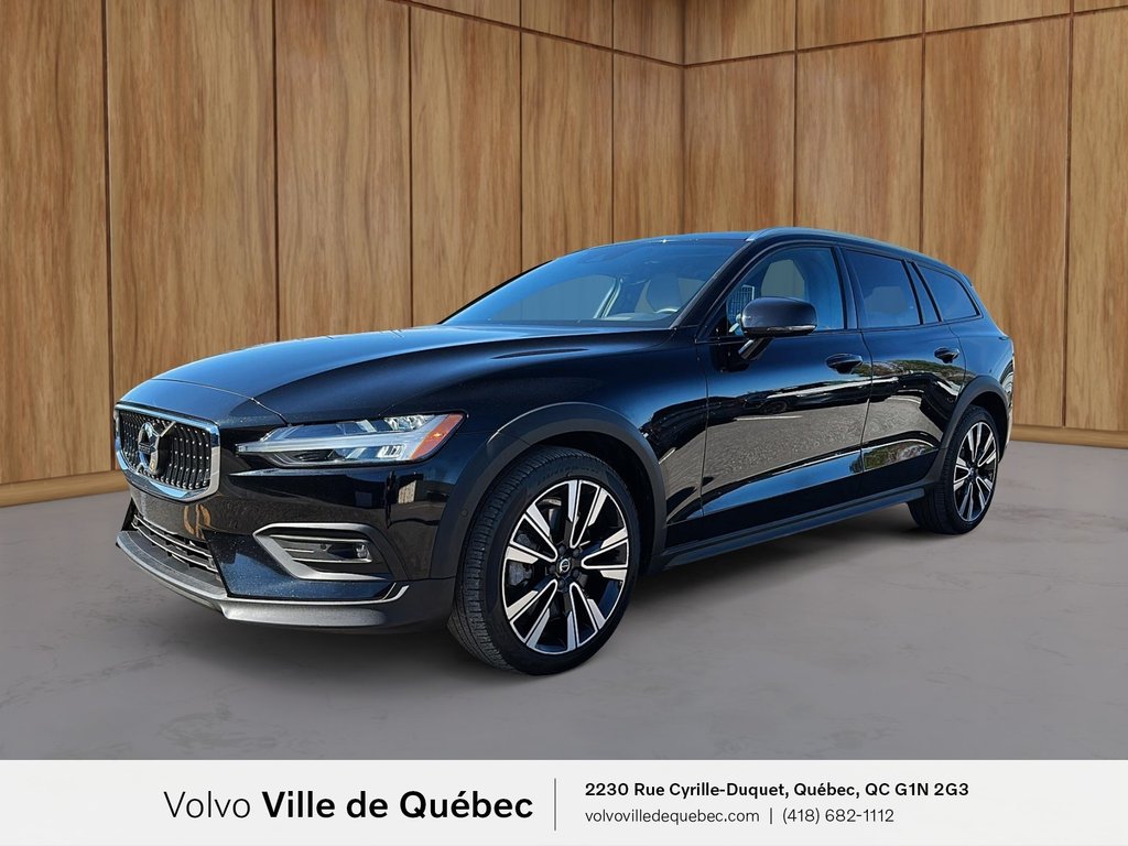2021 Volvo V60 Cross Country T5-0