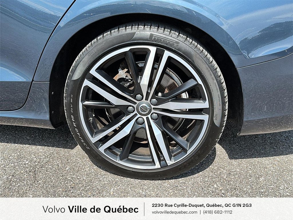 2022 Volvo V60 R-Design-6