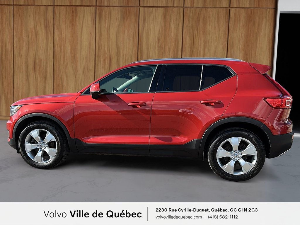 2020 Volvo XC40 Momentum-4