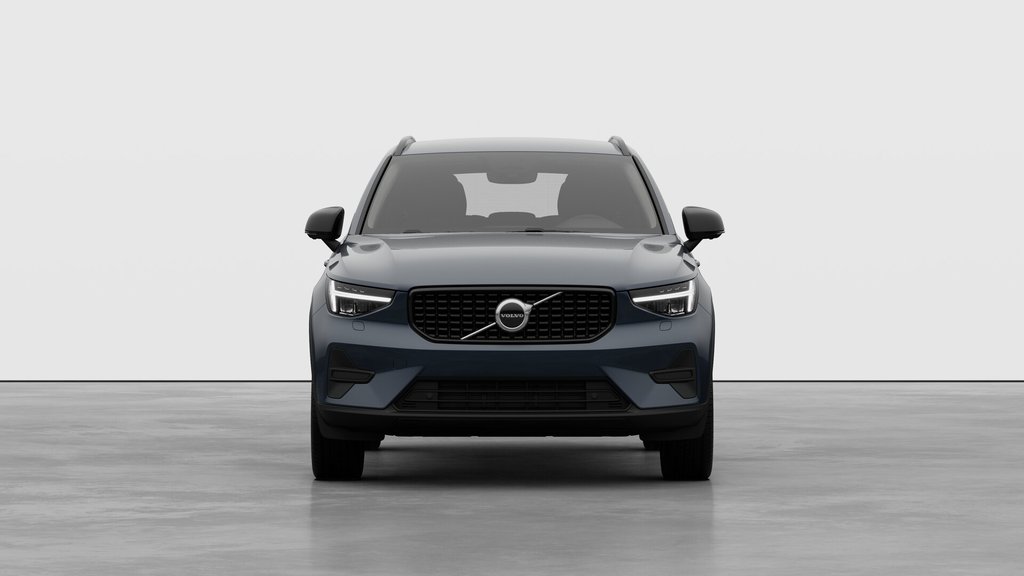 Volvo XC40 CORE DARK THEME 2026-4