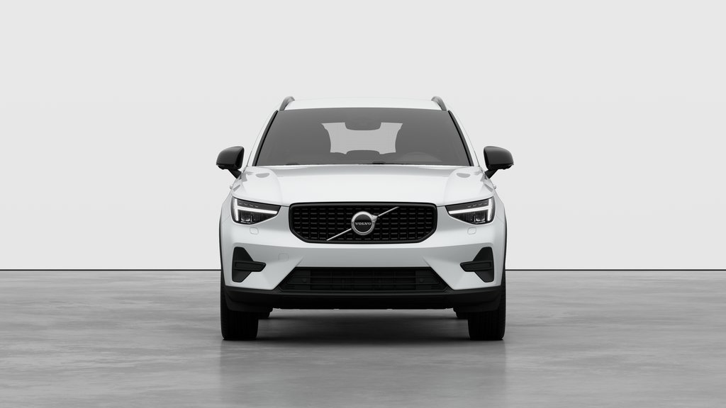 2026 Volvo XC40 CORE DARK THEME-4