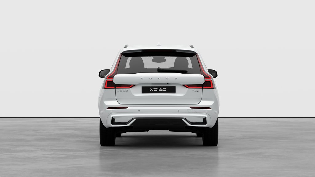 2026 Volvo XC60 PLUG-IN HYBRID PLUS DARK THEME-5