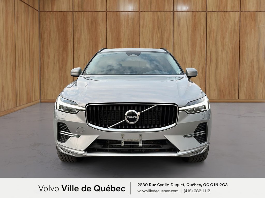 2022 Volvo XC60 Momentum-1