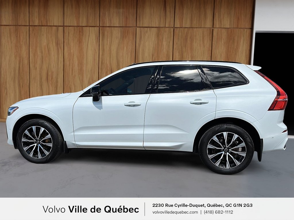 2023 Volvo XC60 Plus Dark Theme-4