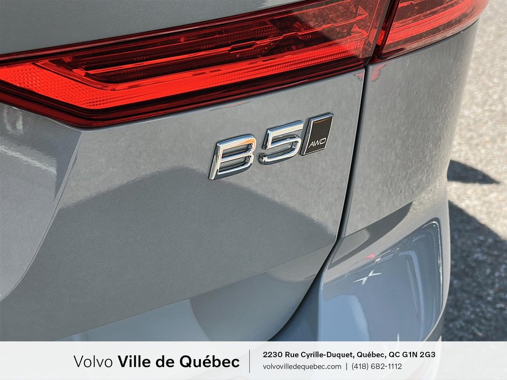 2024 Volvo XC60 Plus Dark Theme-6