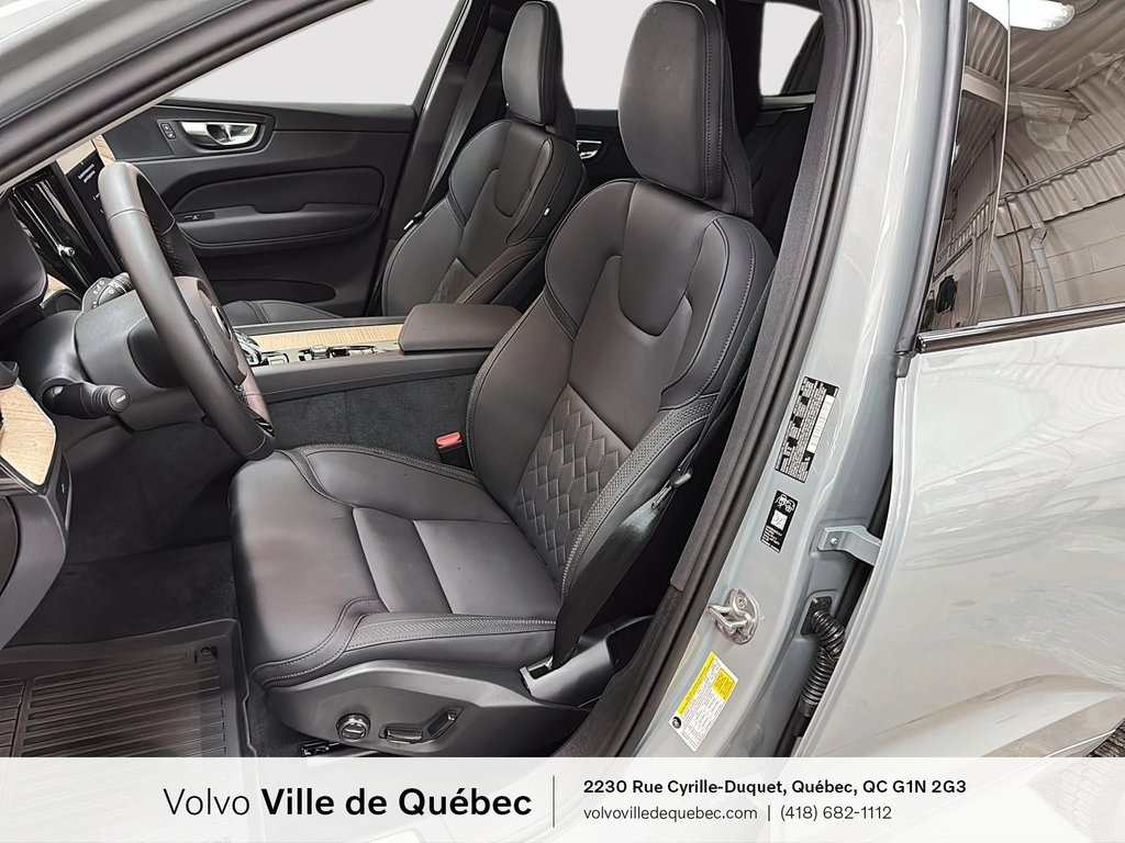 2026 Volvo XC60 Plus Dark Theme-1