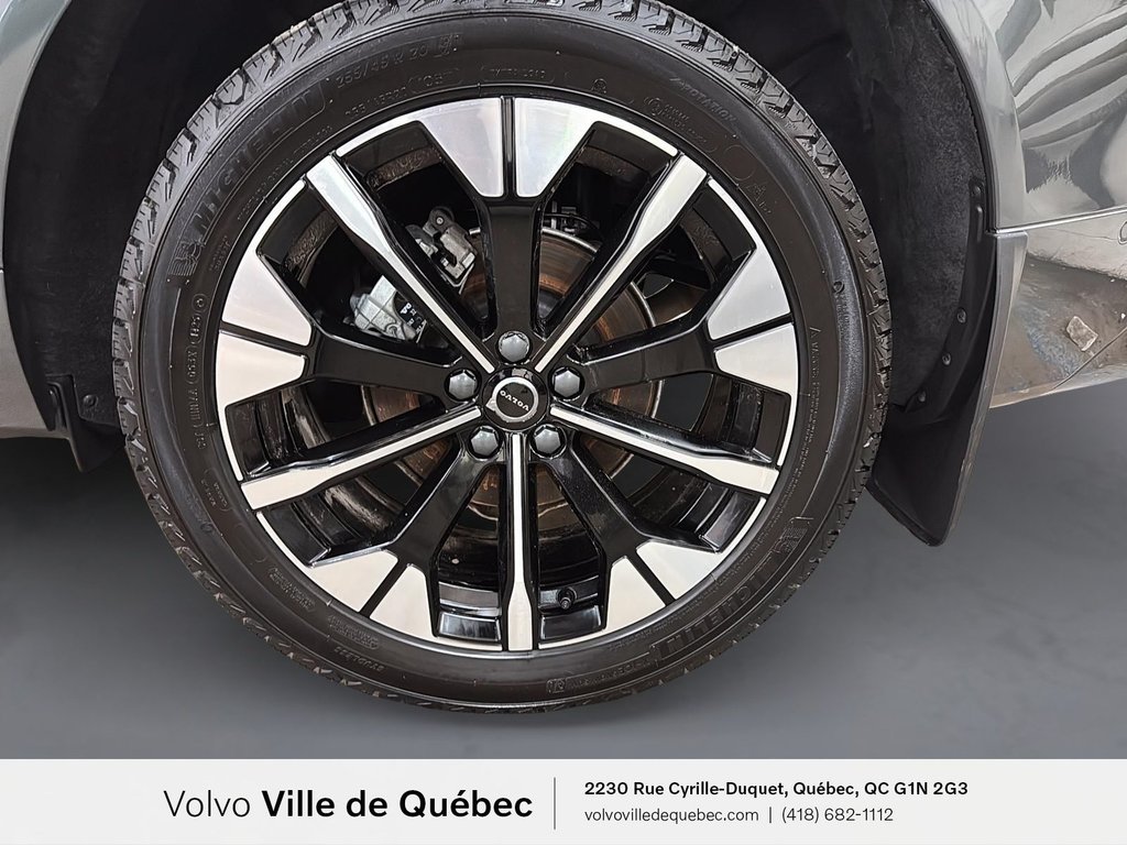 Volvo XC60 Plus Dark Theme 2026-6