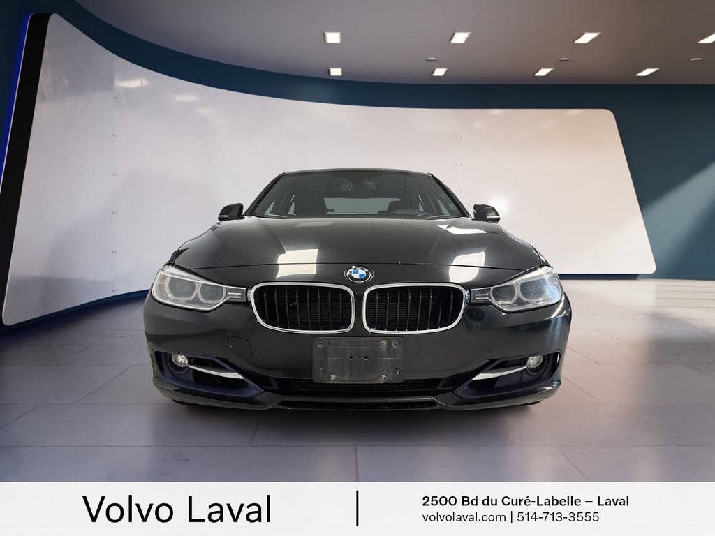 2013 BMW 328i XDrive Sedan Sport Line in Laval, Quebec - 2 - w1024h768px