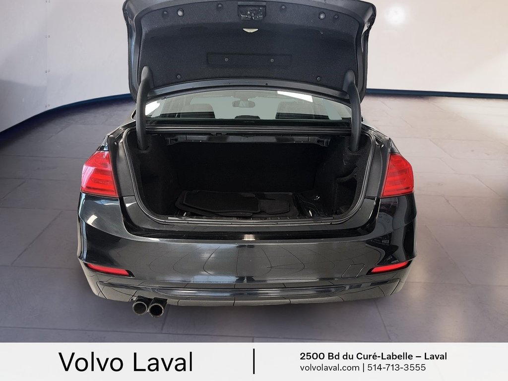 2013 BMW 328i XDrive Sedan Sport Line in Laval, Quebec - 14 - w1024h768px