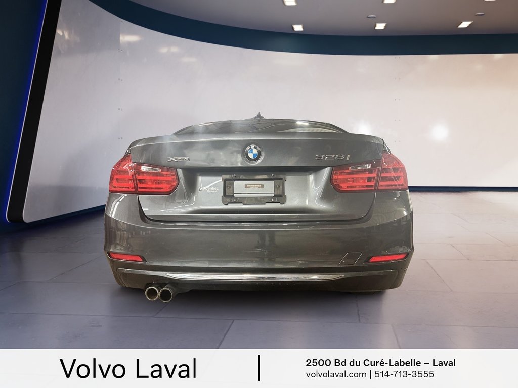 2015 BMW 328i XDrive Sedan in Laval, Quebec - 5 - w1024h768px