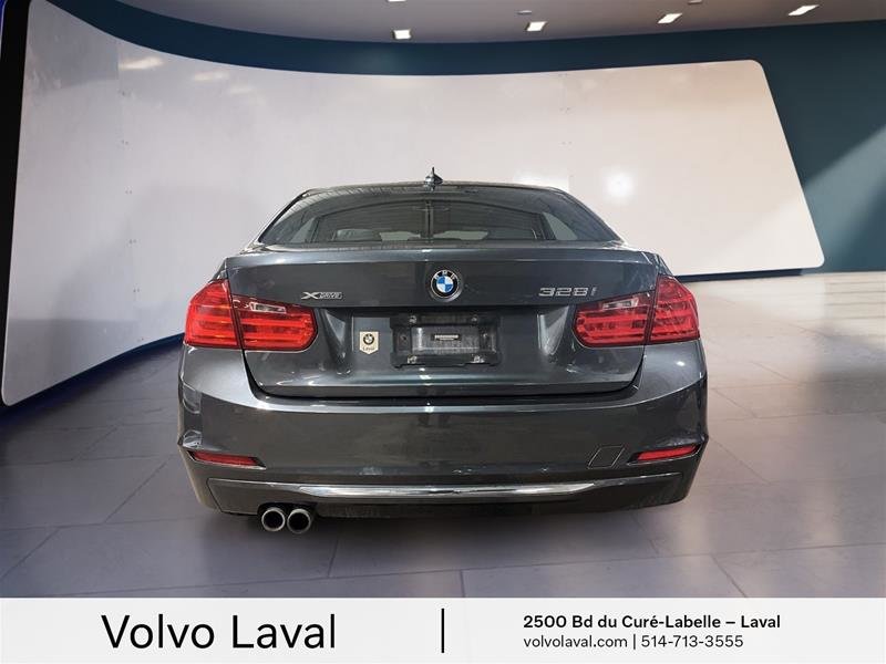 2015 BMW 328i XDrive Sedan in Laval, Quebec - 7 - w1024h768px