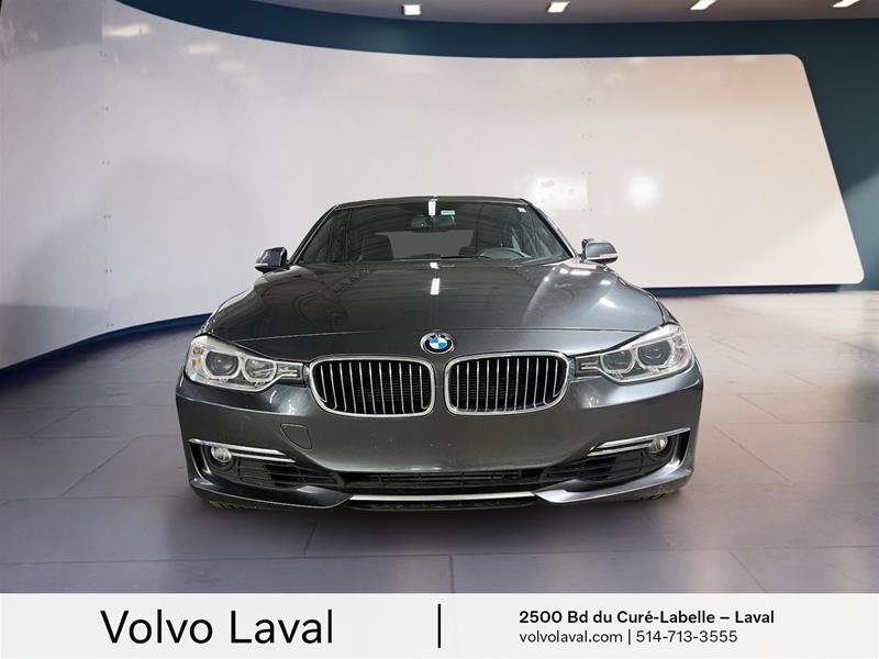 2015 BMW 328i XDrive Sedan in Laval, Quebec - 2 - w1024h768px