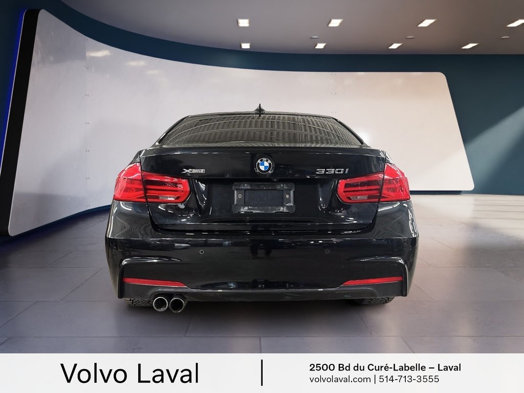 2018 BMW 330i XDrive Sedan in Laval, Quebec - 7 - w1024h768px