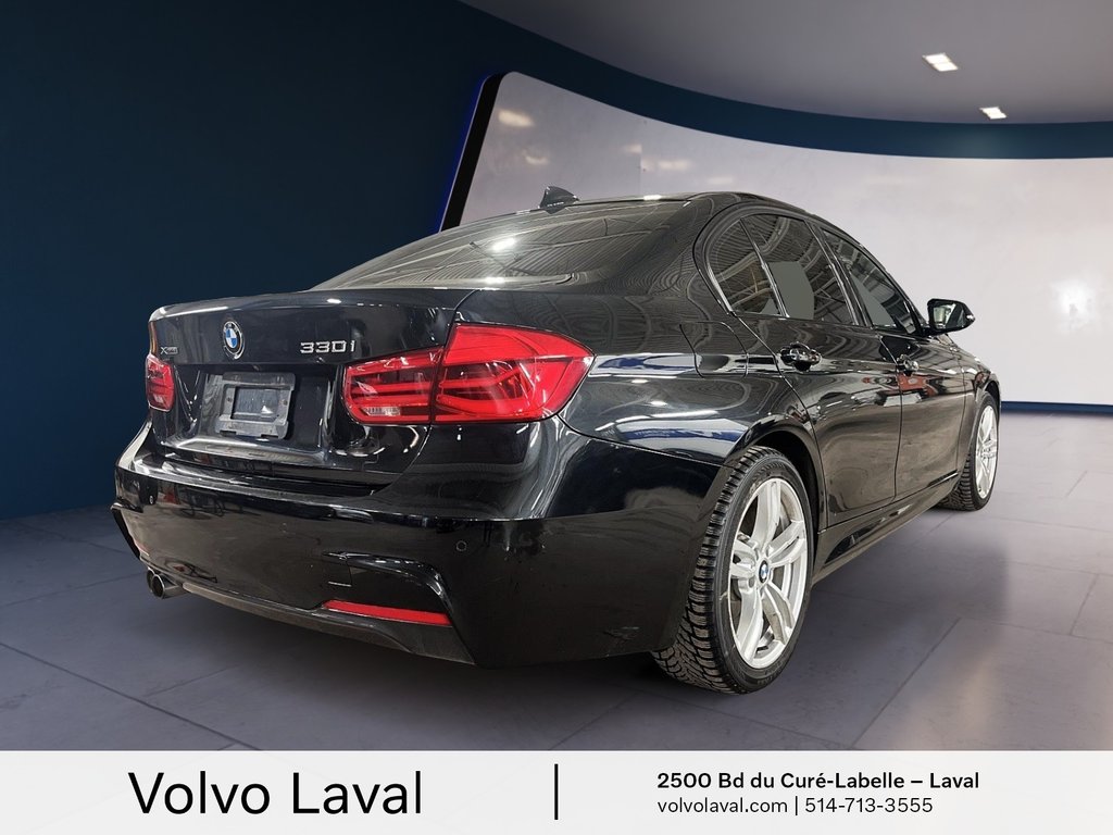 2018 BMW 330i XDrive Sedan in Laval, Quebec - 8 - w1024h768px