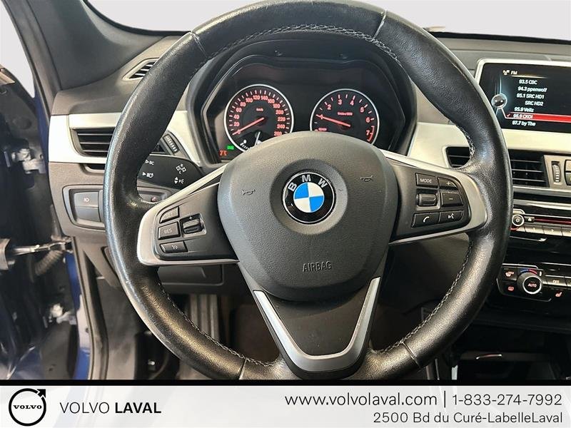 X1 XDrive28i 2016 à Laval, Québec - 11 - w1024h768px