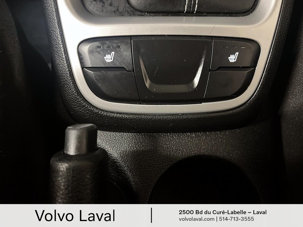 2021 Hyundai Venue FWD Essential IVT in Laval, Quebec - 19 - w1024h768px