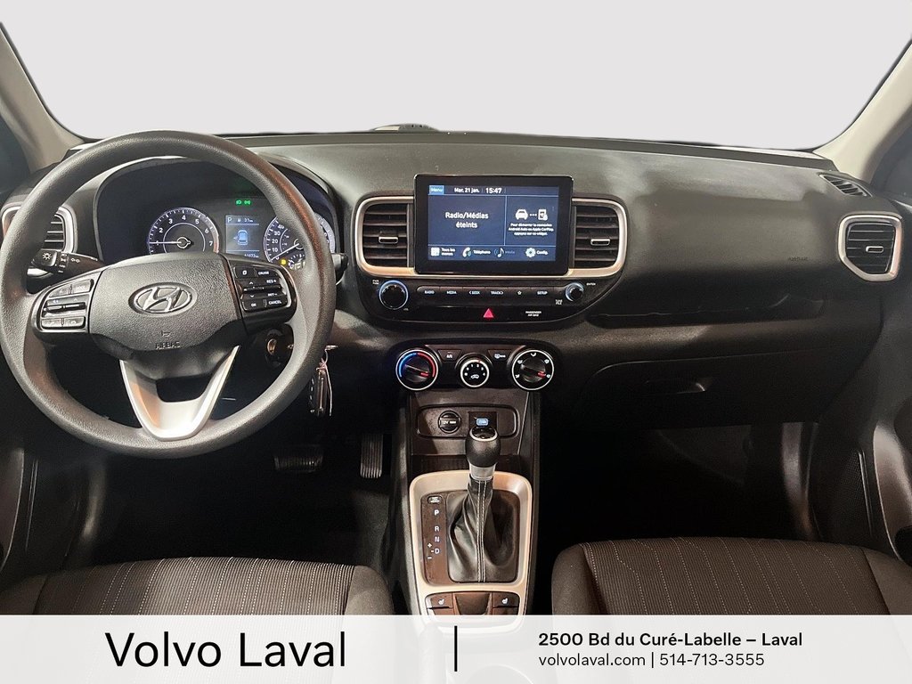 2021 Hyundai Venue FWD Essential IVT in Laval, Quebec - 12 - w1024h768px