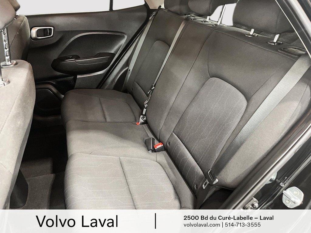 2021 Hyundai Venue FWD Essential IVT in Laval, Quebec - 15 - w1024h768px