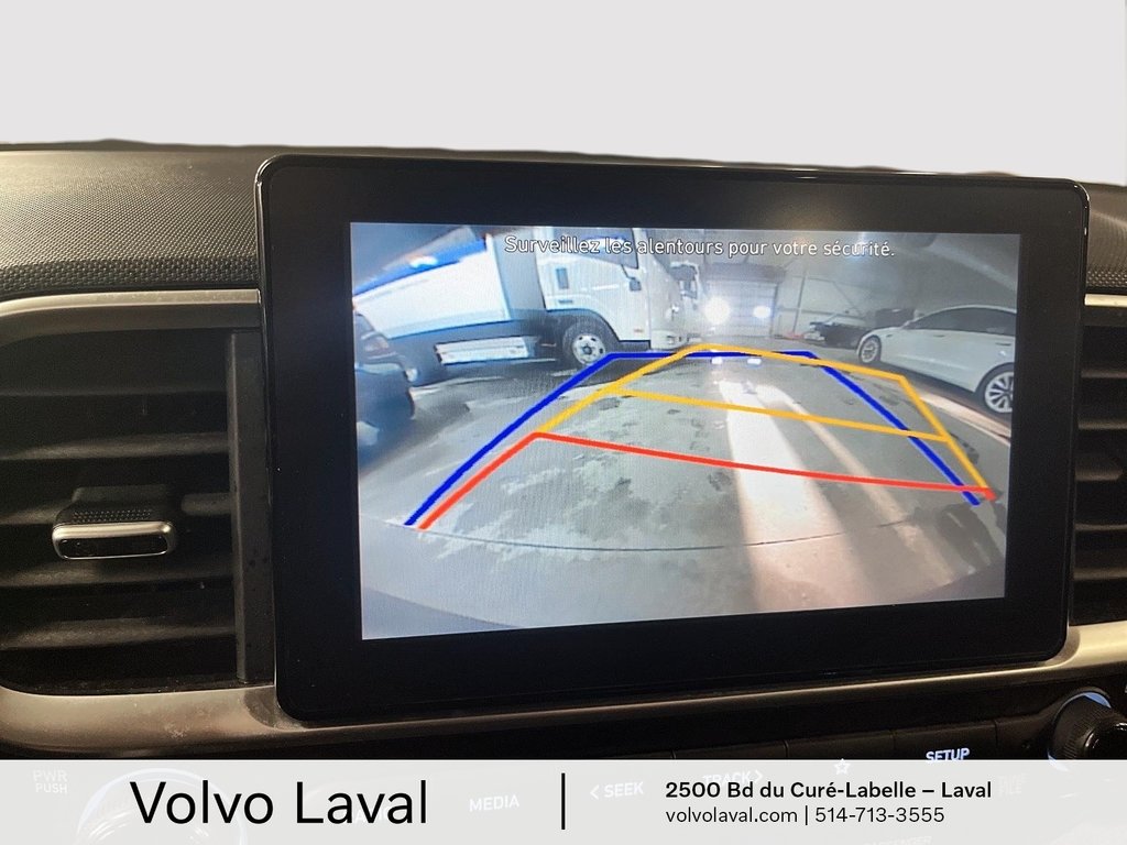 2021 Hyundai Venue FWD Essential IVT in Laval, Quebec - 18 - w1024h768px