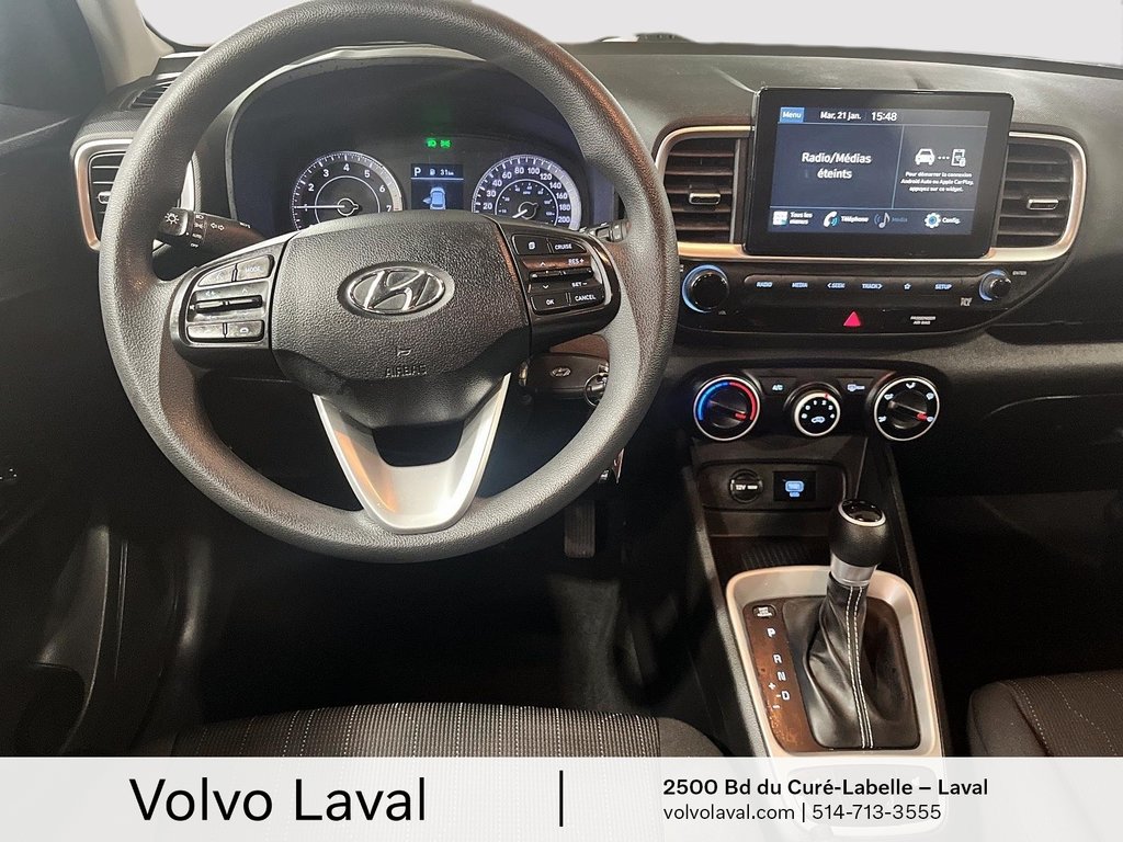 2021 Hyundai Venue FWD Essential IVT in Laval, Quebec - 13 - w1024h768px