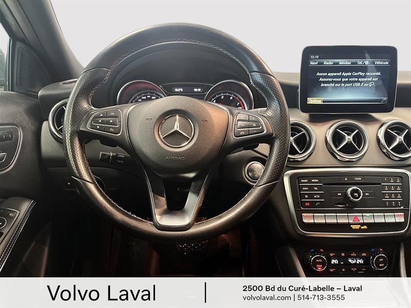 Mercedes-Benz GLA250 4MATIC SUV 2018 à Laval, Québec - 12 - w1024h768px