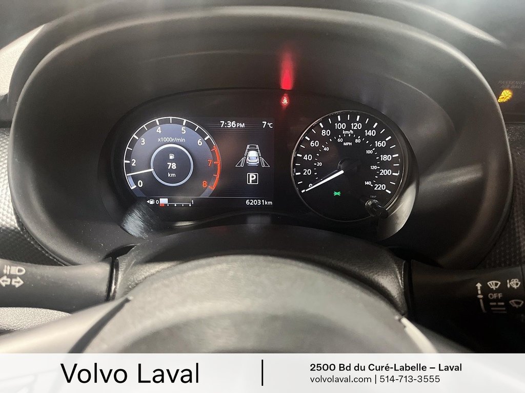 2021 Nissan Kicks SV CVT in Laval, Quebec - 13 - w1024h768px