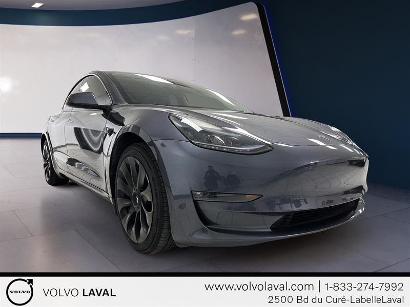 MODEL 3 Long Range 2023 à Laval, Québec - 3 - w1024h768px